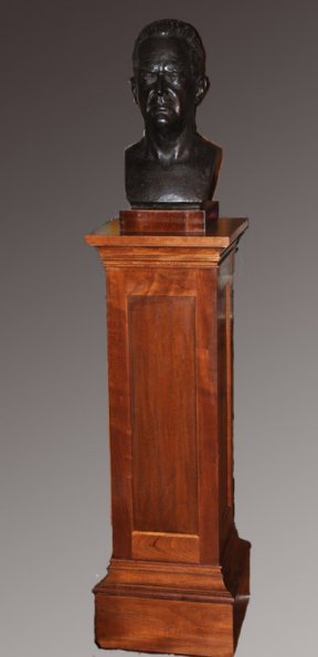 Pedestal for bronze bust